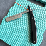 Scratch & Dent The Goodfellas Smile Premium 5/8 Straight Razor