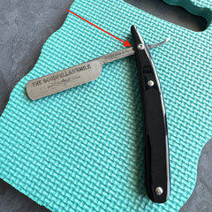 Scratch & Dent The Goodfellas Smile Premium 5/8 Straight Razor